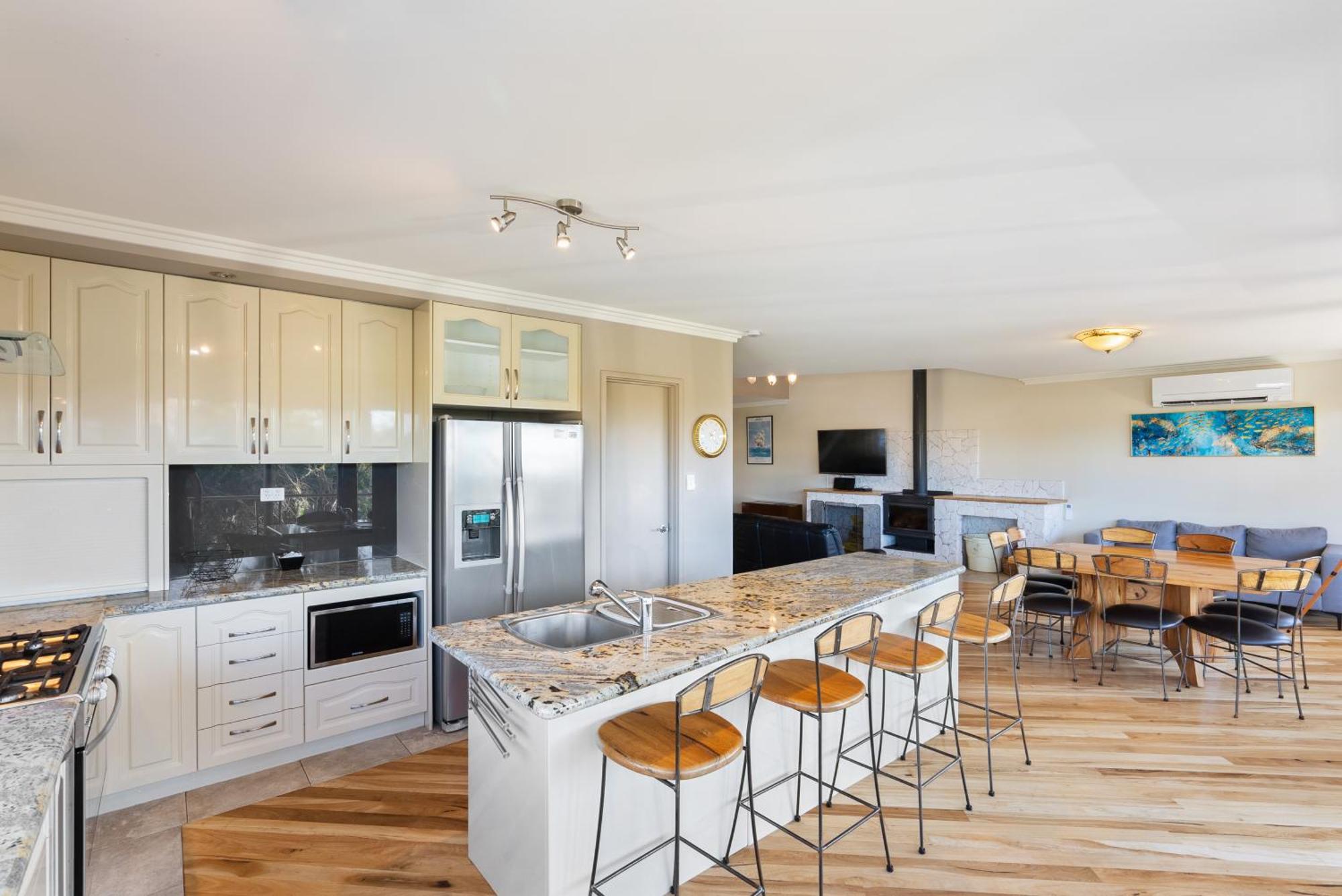 Bay Village Resort Dunsborough Extérieur photo