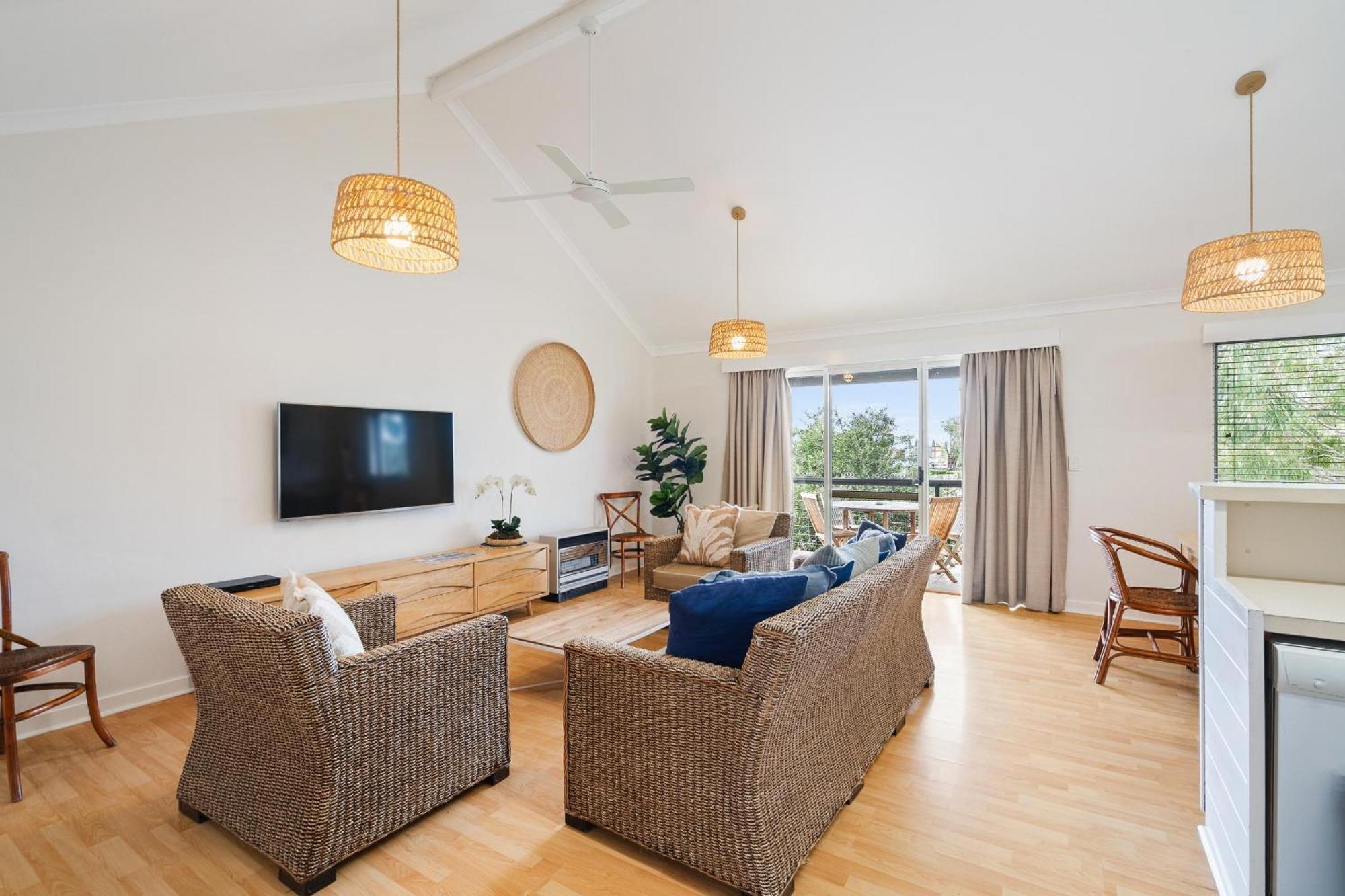 Bay Village Resort Dunsborough Extérieur photo